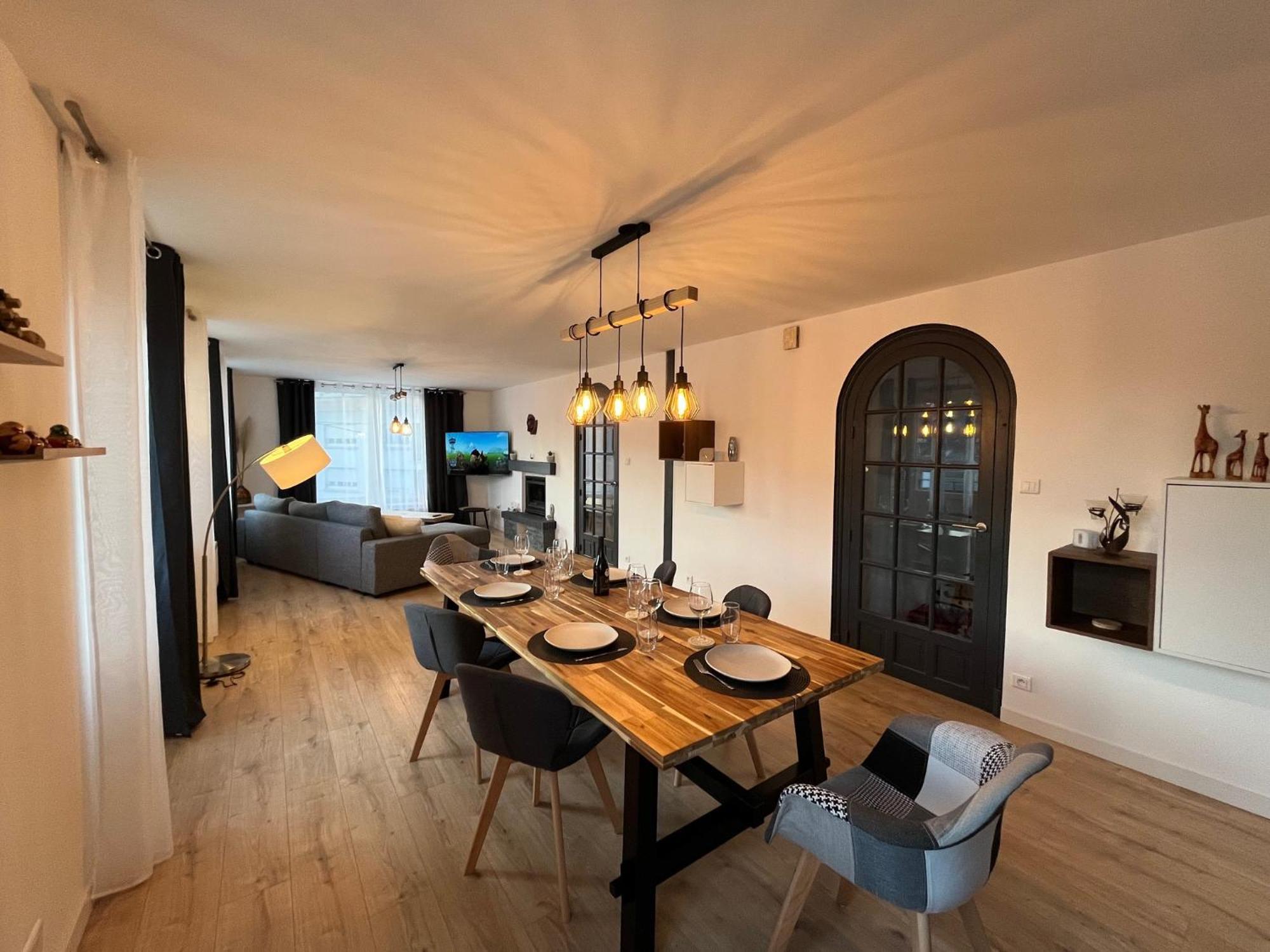 Appartement St Eloi 75M² Saint-Die-des-Vosges Eksteriør bilde