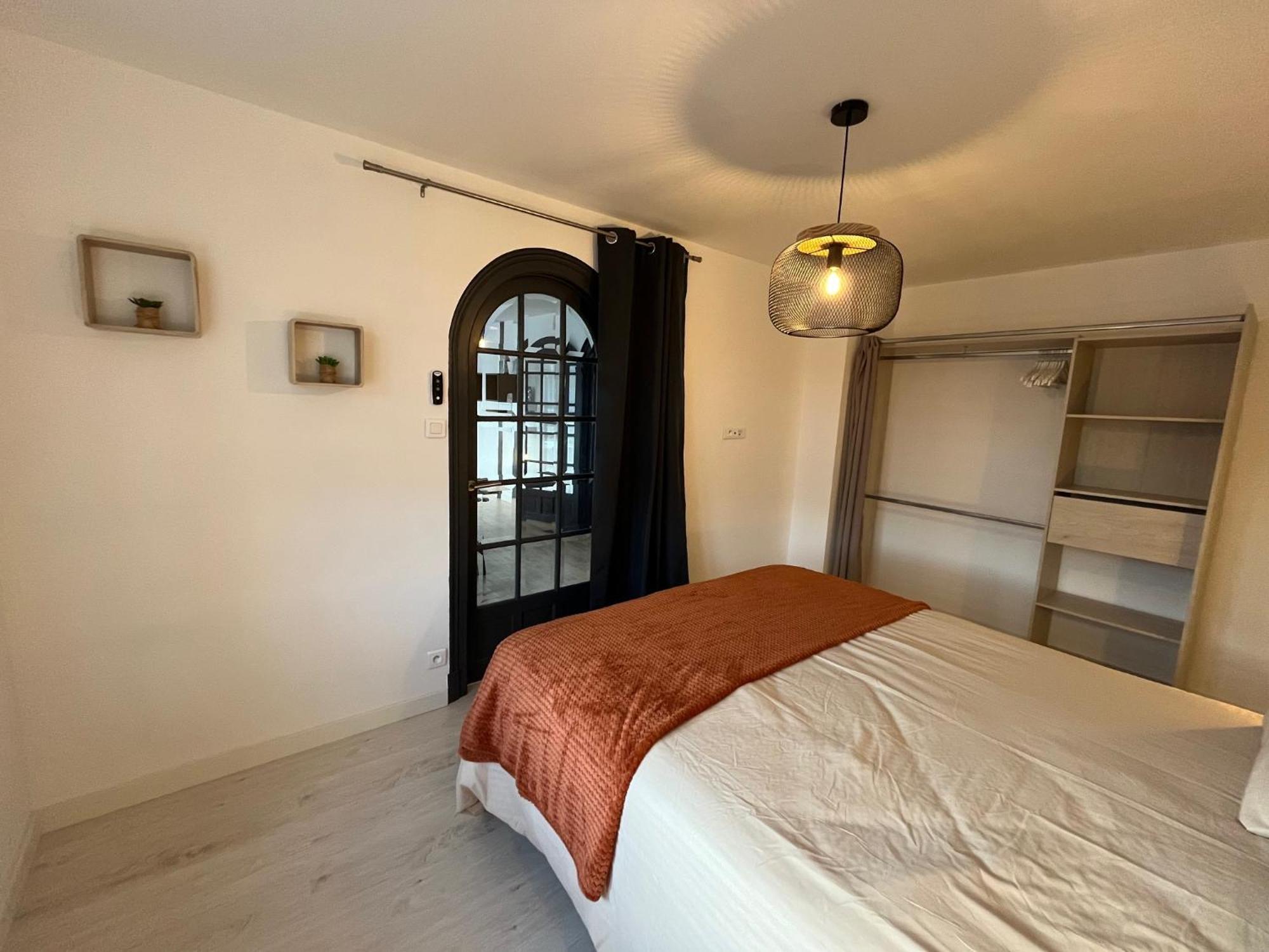 Appartement St Eloi 75M² Saint-Die-des-Vosges Eksteriør bilde